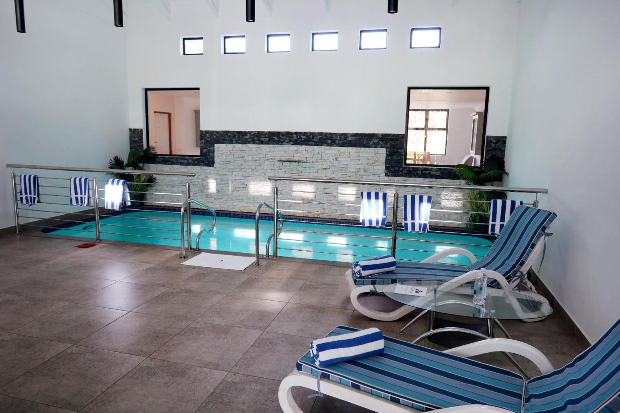 Houw Hoek Hotel Botrivier Ngoại thất bức ảnh